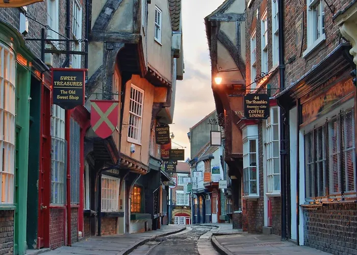 - Skeldergate Yo1 * York