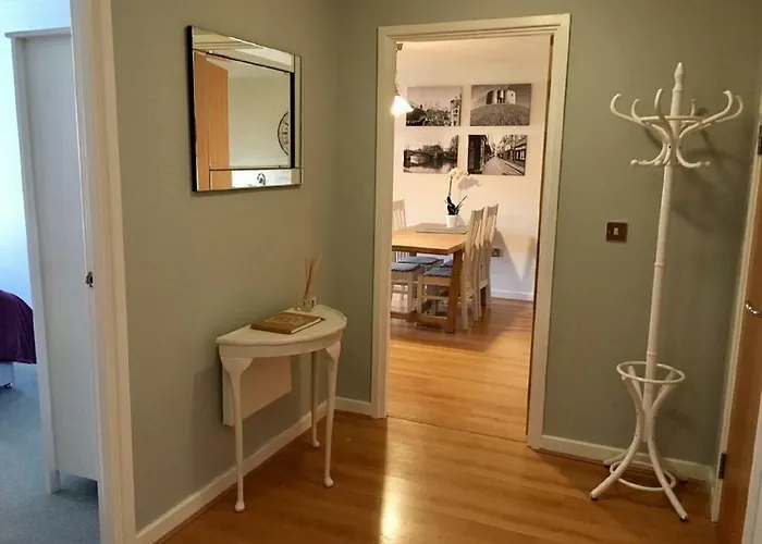 - Skeldergate Yo1 * York