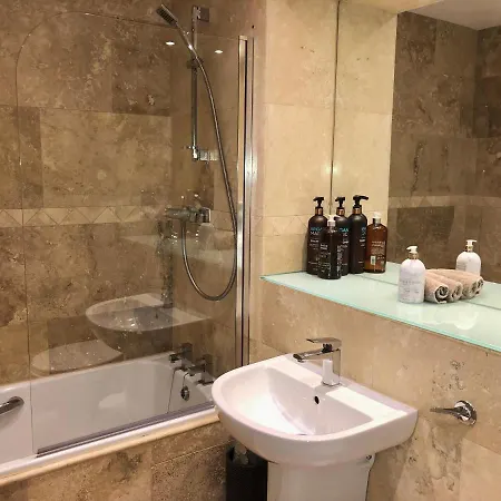 - Skeldergate Yo1 アパート *